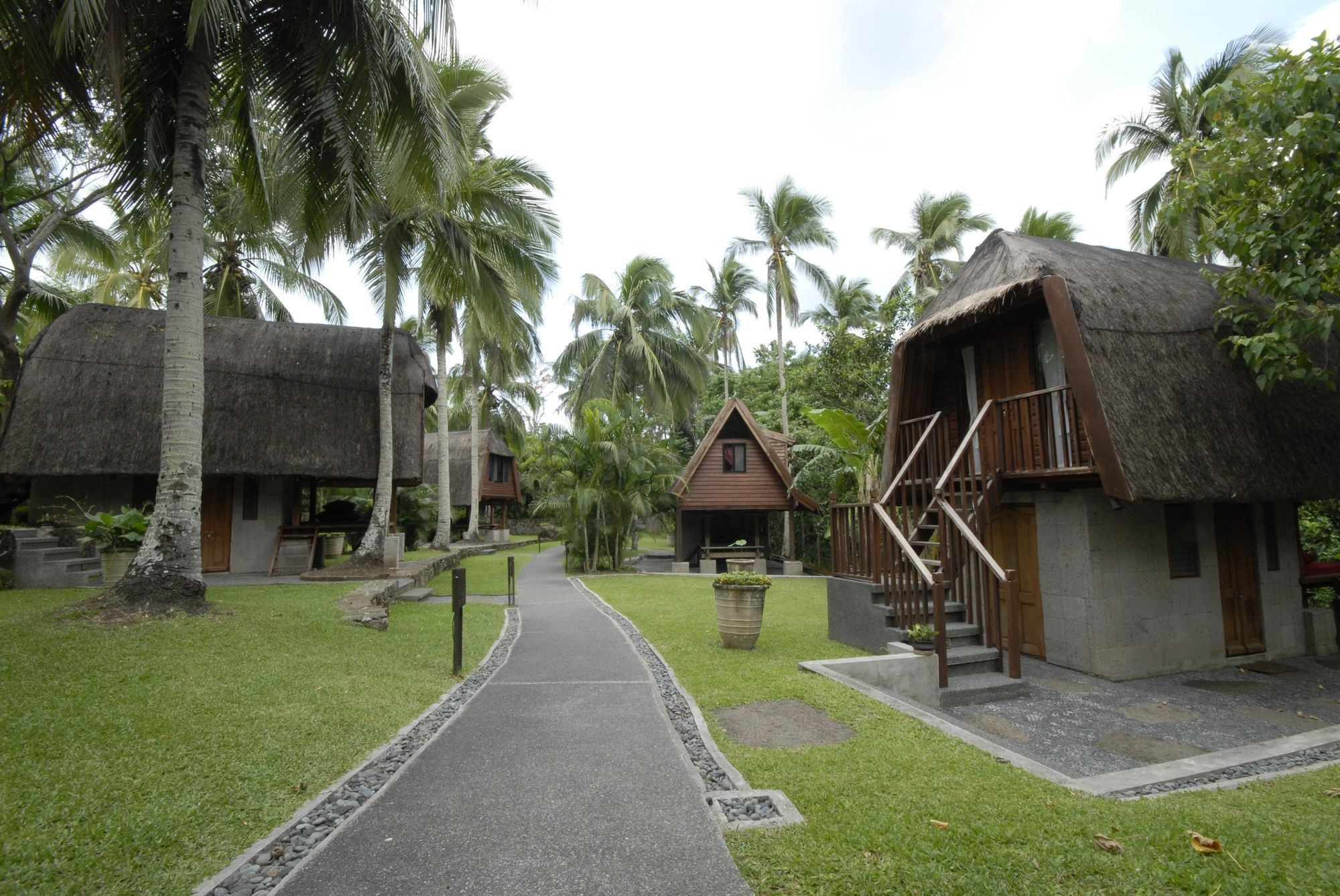 Hotel The Farm At San Benito Lipa City Exterior foto